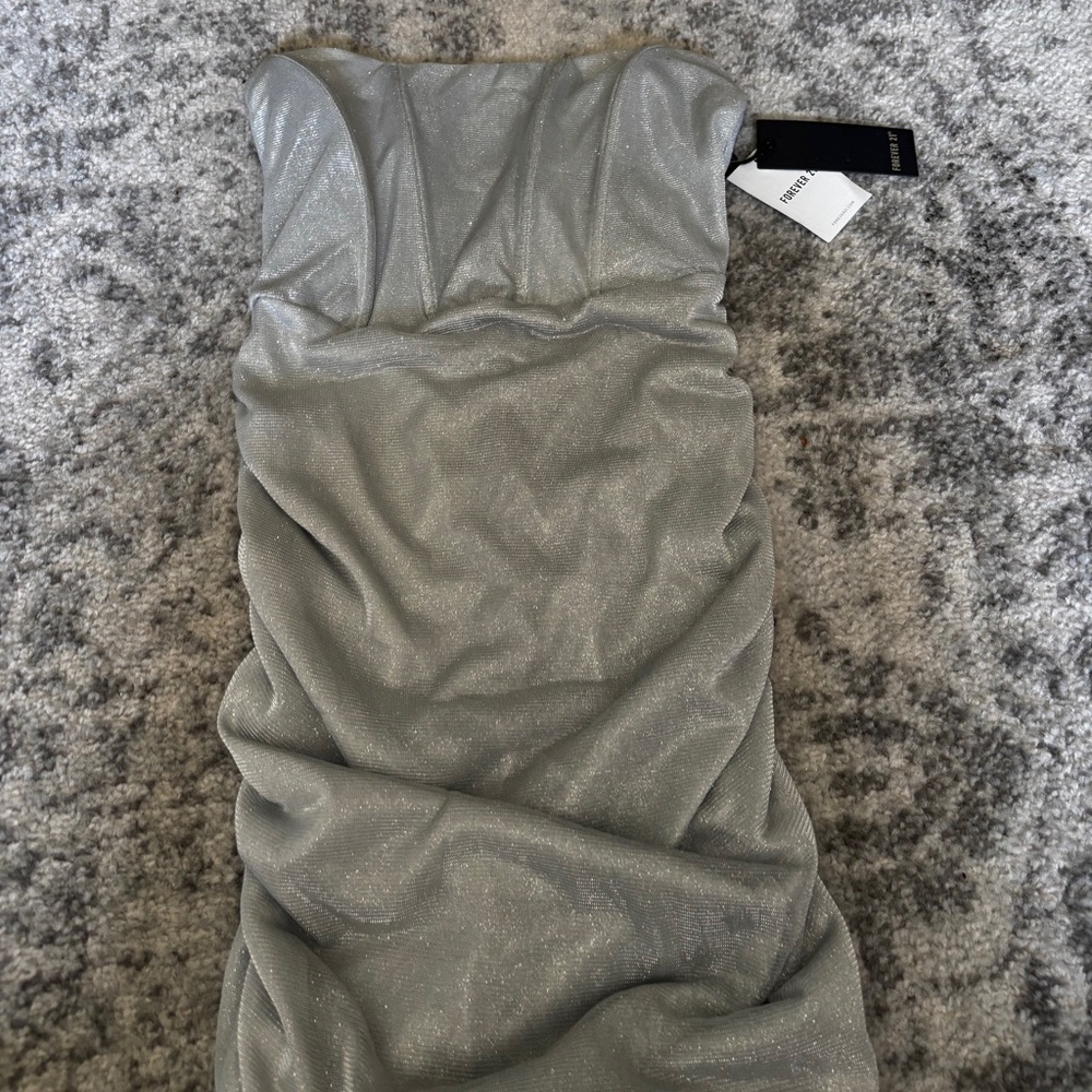 NWT Forever 21 Glitter Ruched Strapless Midi Tube Dress Silver Size Small
